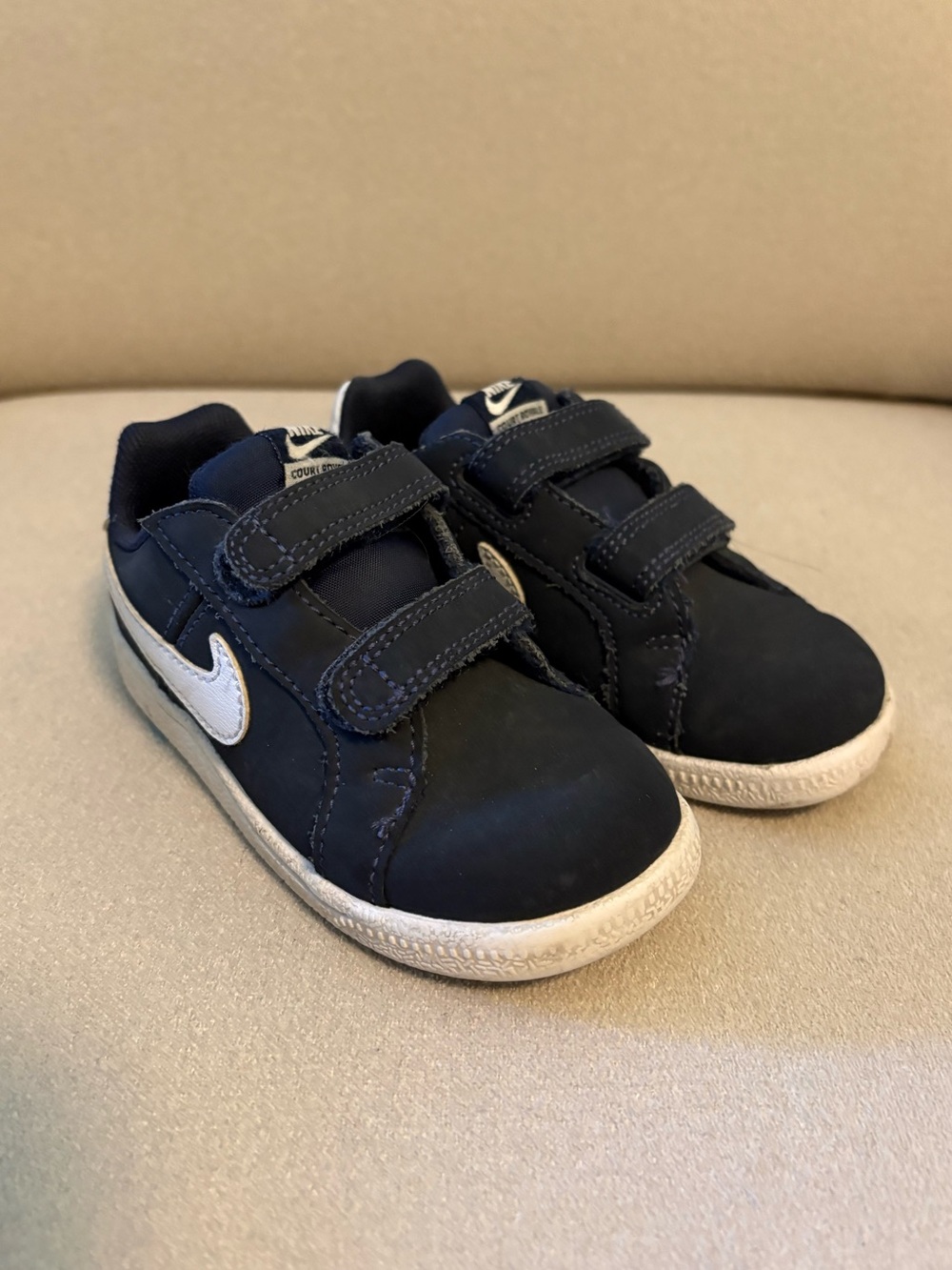 Nike Court Royal Velcro Sneakers
